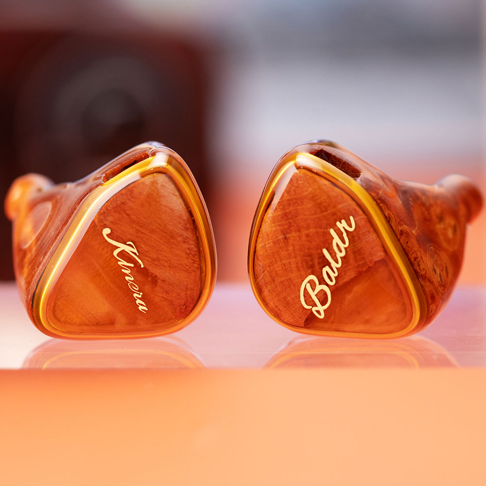 In Ear Monitor Iem - ใหม่คิเนรา บัลเดอร์ 2.0 หูฟัง 4EST+ 2BA